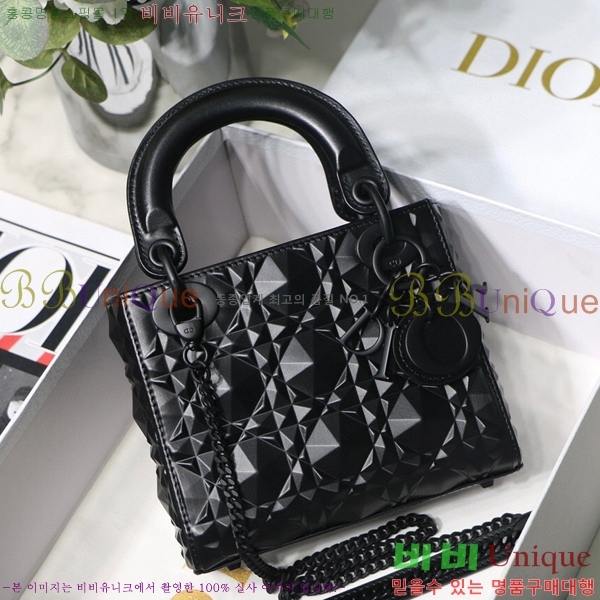 #��� ���̾Ƹ�� ���̹� M6003-703