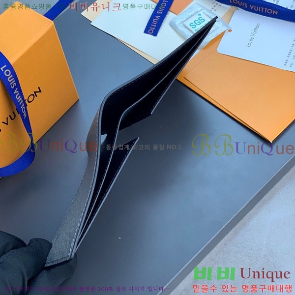 #���̺��� ������ Ÿ�̰� ������ M81555-102