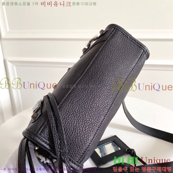 �߷��þư� ��Ƽ�� �̴� 519938-8