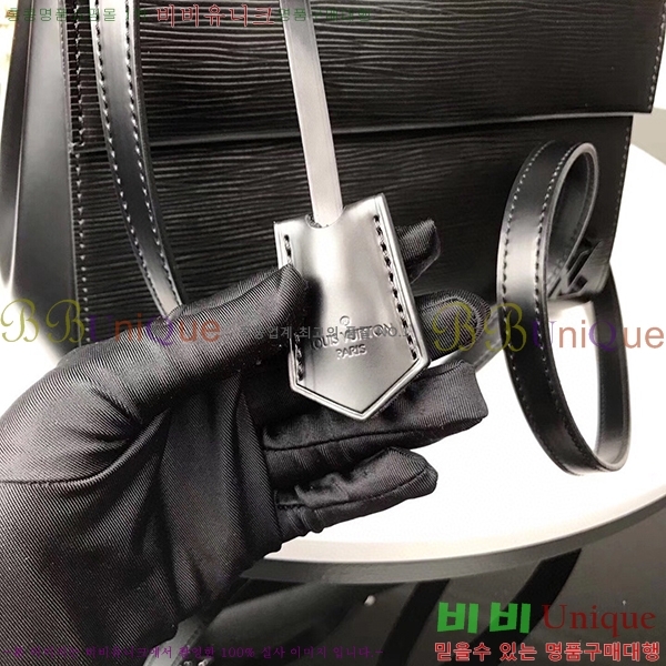 #���̺��� ���� Ŭ��� BB M41305-101