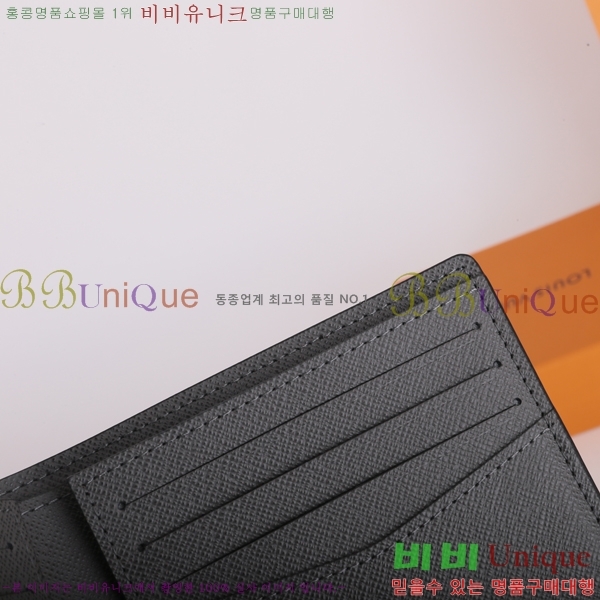 #���̺��� ������ Ÿ�̰� ������ M81555-101 īŰ