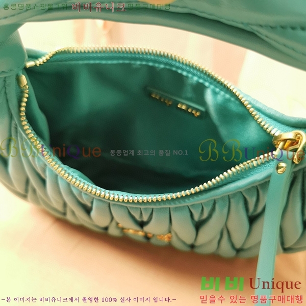 #�̿�̿� �ϴ� ���׶�� ȣ���� ���� 5BC125-101