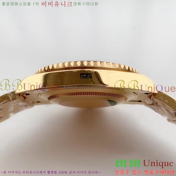 �ѷ��� �ð� GMT-Master II 126710-1