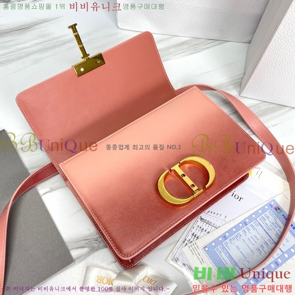 #��� 30 �����ι� M9203-300