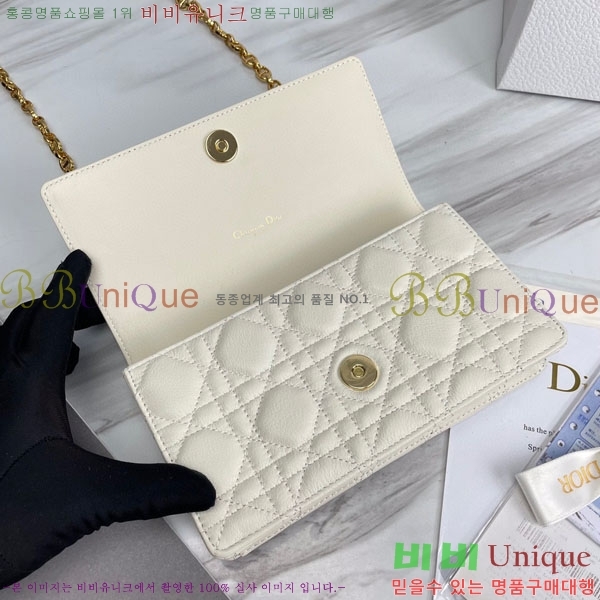 #��� ī�� �� �Ż� 90018-103