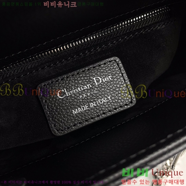 #��� ���̵�� �̴� ĳ��� 18800-1-40