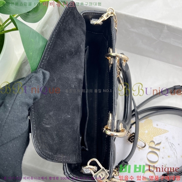 #��� ���̵� �� ���̹� ���� M0613-210