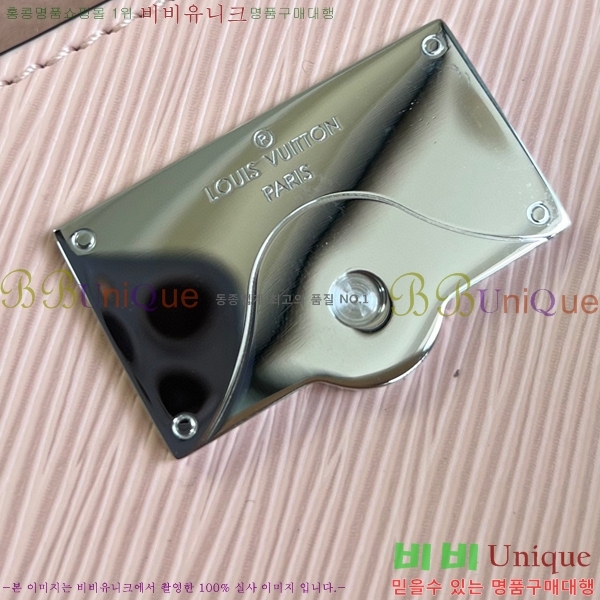 #���̺��� Ŭ��� �̴� M58928-106