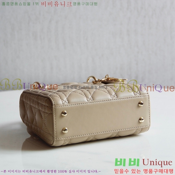 #��� ���̵�� �̴� M0505-701