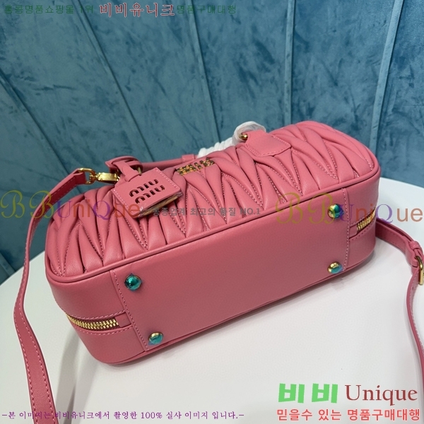 #�̿�̿� ���׶�� �ڵ�� �̵�� 5BB148-205