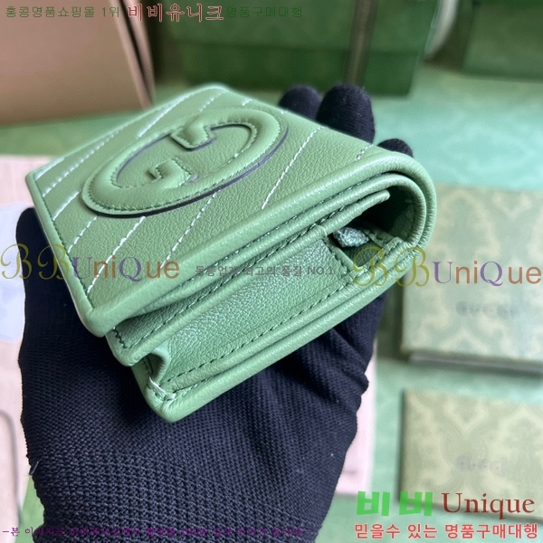 #���� ���е� ī�� ���̽� 760317-195