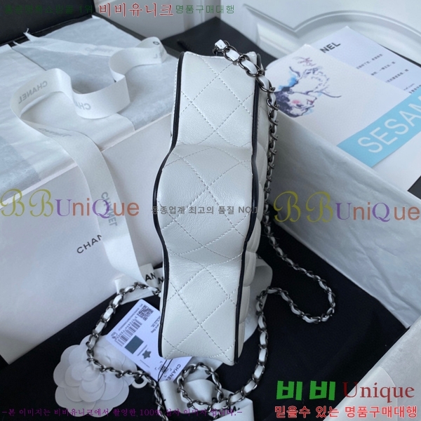 #���� 24C �ΰ� ���͸� ��Ÿ ũ�ν��� AS4579-105