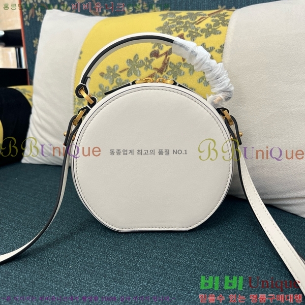 #�߷�Ƽ�� �ñ״�ó V�ΰ� ���� �̴� ũ�ν��� 4W2P0AC2-102