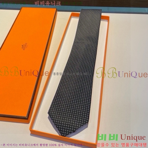 #�����޽� ��Ÿ�� HE555582-3