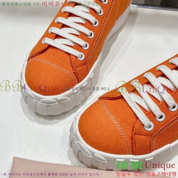 ���� �̿�̿� ����Ŀ�� 28MI671540-2