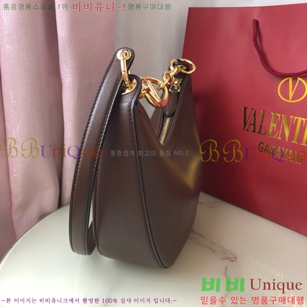 #�߷�Ƽ�� ���̷ΰ� �� �̴� ȣ���� VA2085-107