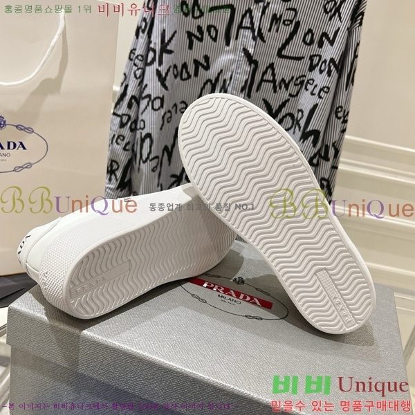 ����� ����Ŀ�� �������� 32PA581142-6