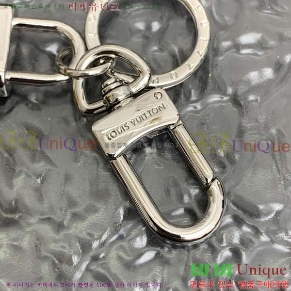 ���̺��� ŰȦ�� M09988-1