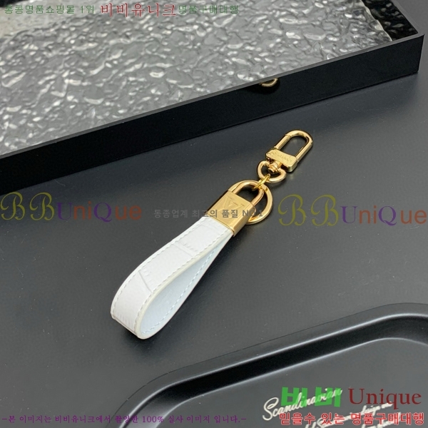 ���̺��� ŰȦ�� M09988-7