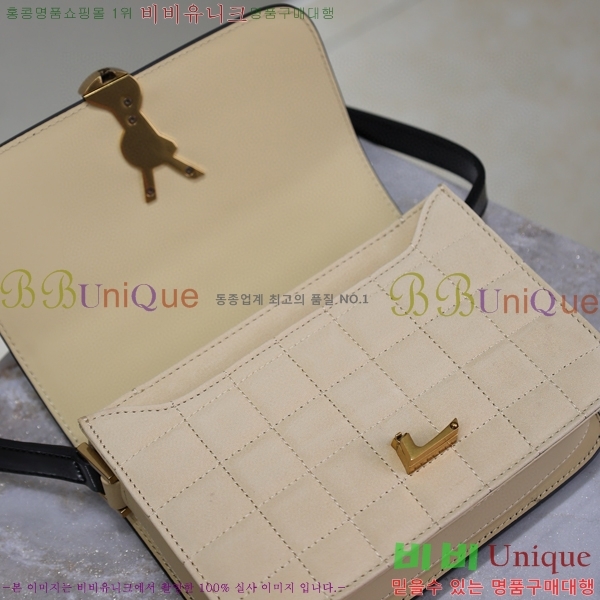 #���ζ� ���丮�� ��ÿ�� ���� 634306-771