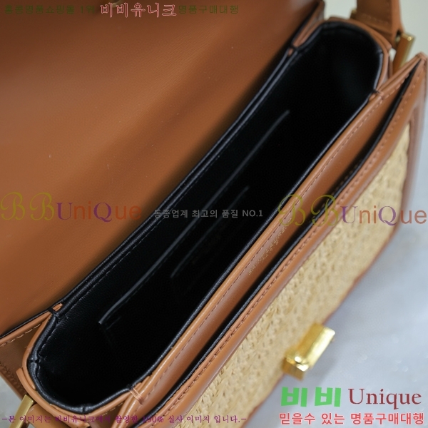 #���ζ� ���丮�� ��ÿ�� ���� 634306-775