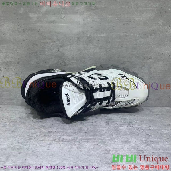 �߷��þư� Track 4.0 ����Ŀ�� 49BL2411-1443-3