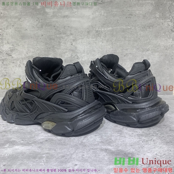 �߷��þư� Track 4.0 ����Ŀ�� 49BL2411-1443-14