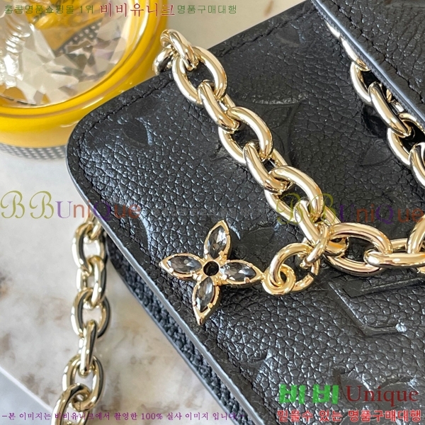 #���̺��� ���� �� ü�� ��Ƽ�� WOC ũ�ν��� M82673-502