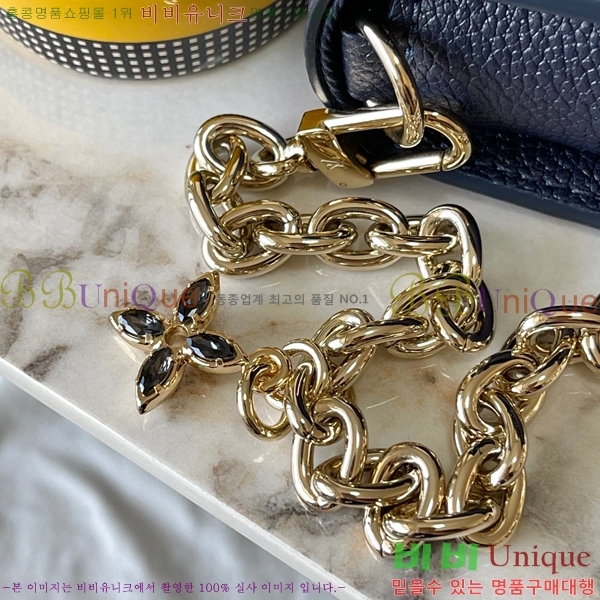 #���̺��� ���� �� ü�� ��Ƽ�� WOC ũ�ν��� M82671-503