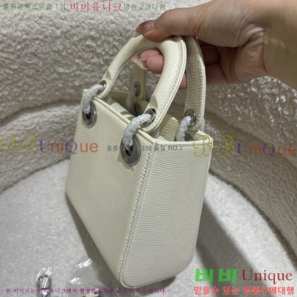 # NEW ̵ ̴ 24D54971-1201  