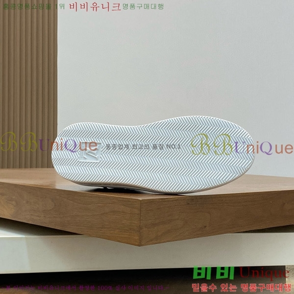 ���� ���̺��� ����Ŀ�� 3L240003-1