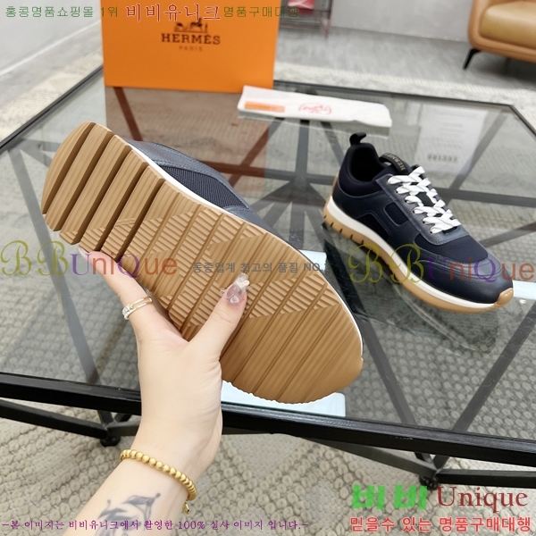 ���� �����޽� ����Ŀ�� HR599081-5