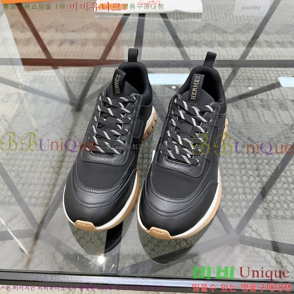 ���� �����޽� ����Ŀ�� HR599081-7