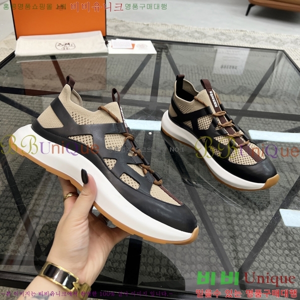 ���� �����޽� ����Ŀ�� HR599101-7