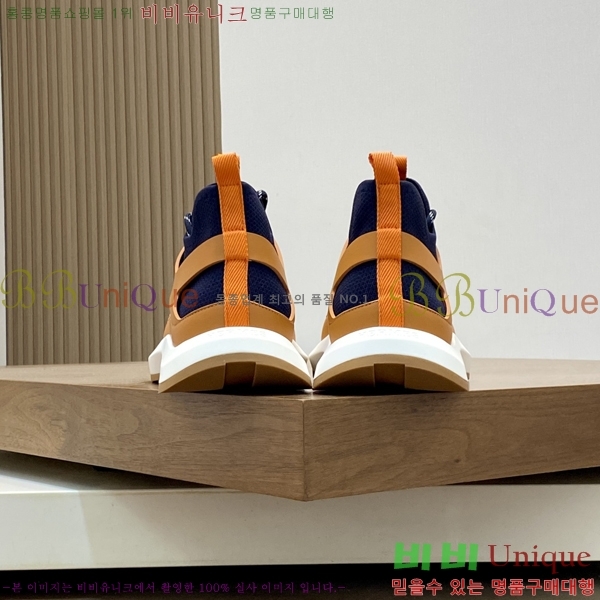 ���� �����޽� ����Ŀ�� HR599093-4