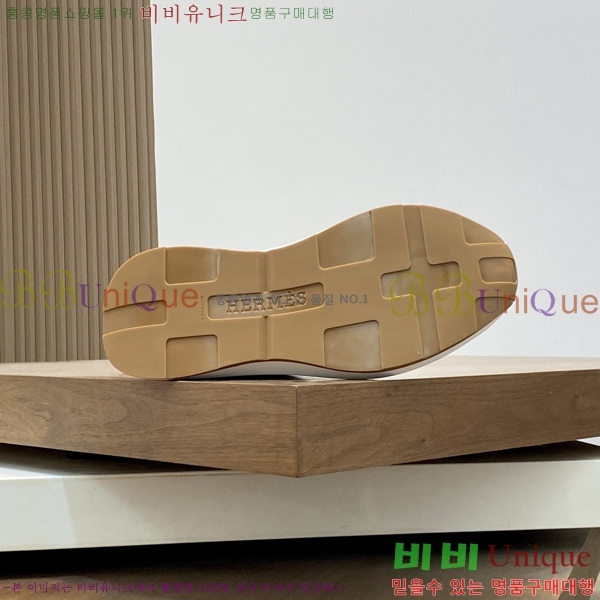 ���� �����޽� ����Ŀ�� HR599093-4