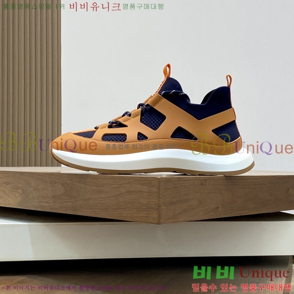 ���� �����޽� ����Ŀ�� HR599093-4