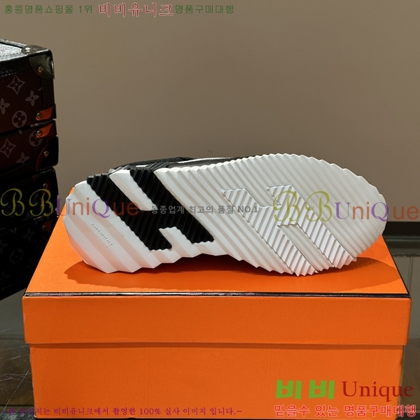 ���� �����޽� ����Ŀ�� HR599087-4