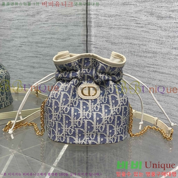 #��� 30 ������ ������ũ ��ο콺Ʈ�� �̴� ��Ŷ�� S2374-101