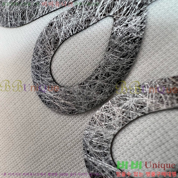 ���� �ο��� ���� Ƽ���� L971646-1