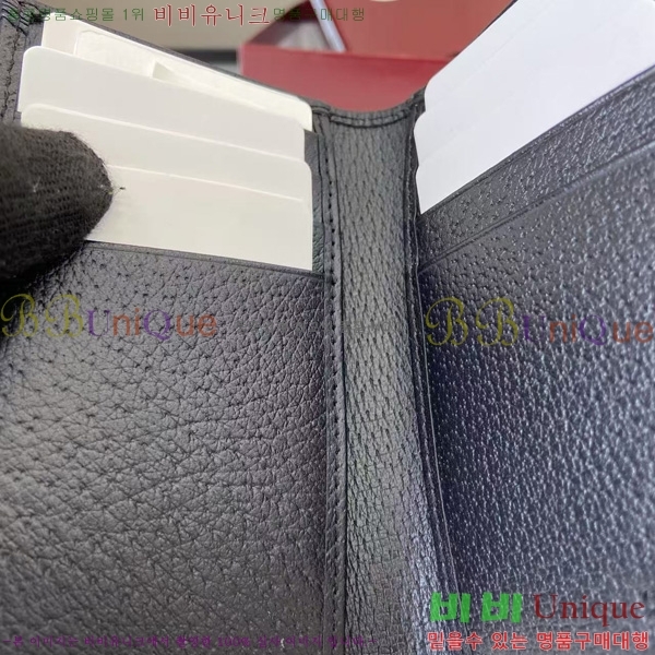 #���� ���ǵ�� ī�� ���̽� 834691-201