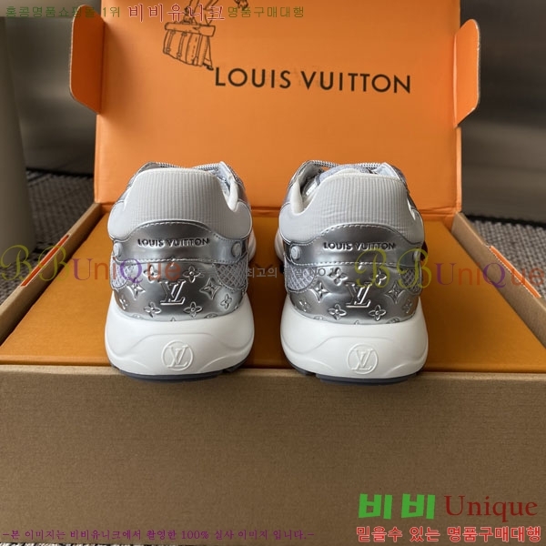  ̺ OLYMPIAĿ L759903-4