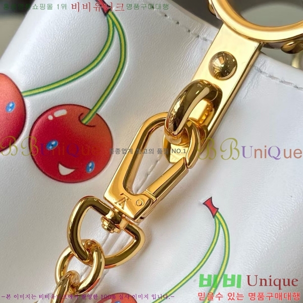 #���̺��� x ����ī�� īǶ�� �̴� M13251-101