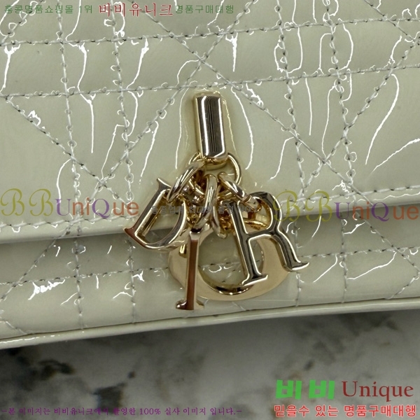 #��� ũ�ν��� ���� �� �޴��� �Ŀ�ġ �̴Ϲ� S0977-102