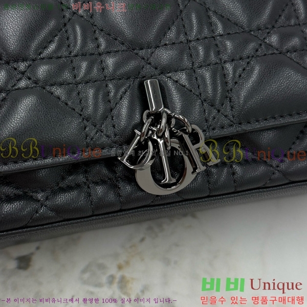 #��� ũ�ν��� ���� �� �޴��� �Ŀ�ġ �̴Ϲ� S0977-203