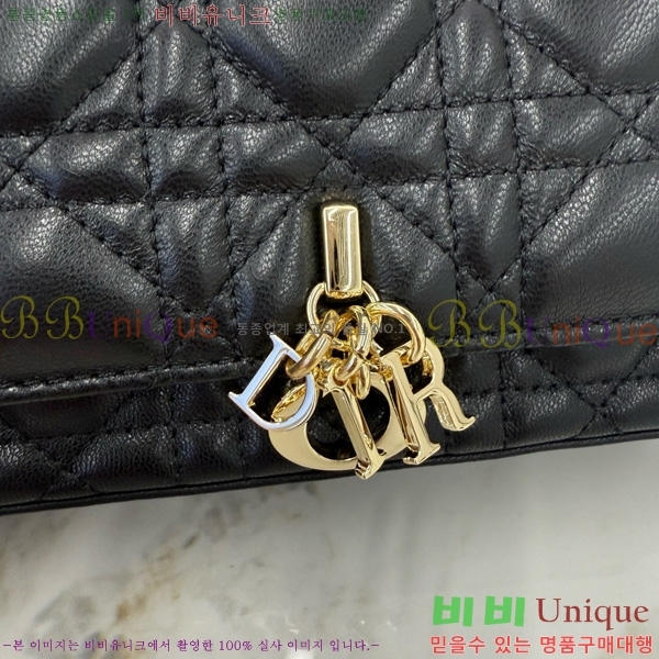 #��� ũ�ν��� ���� �� �޴��� �Ŀ�ġ �̴Ϲ� S0977-216