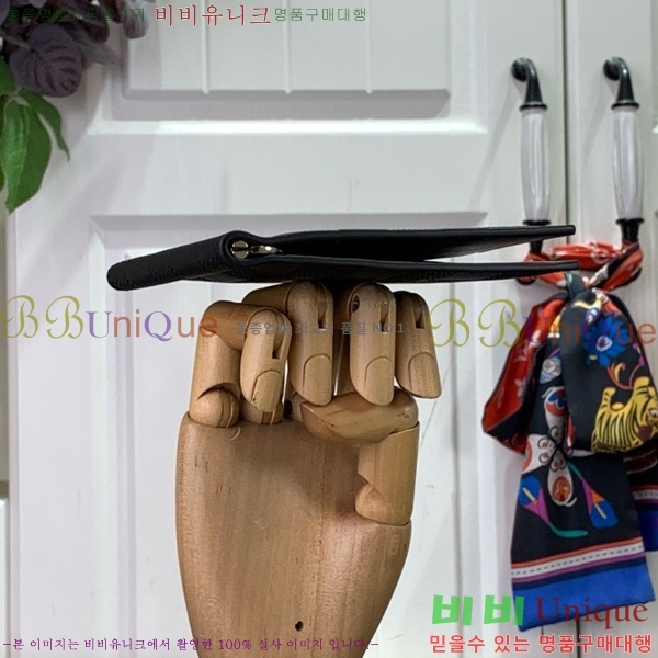 #���̺��� �Ӵ�Ŭ�� N61000-102