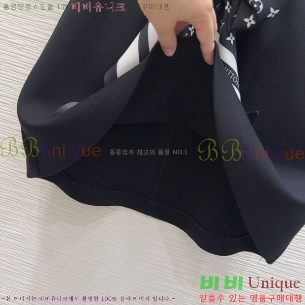 ���� ���̺��� ��ĿƮ LV1242109-10