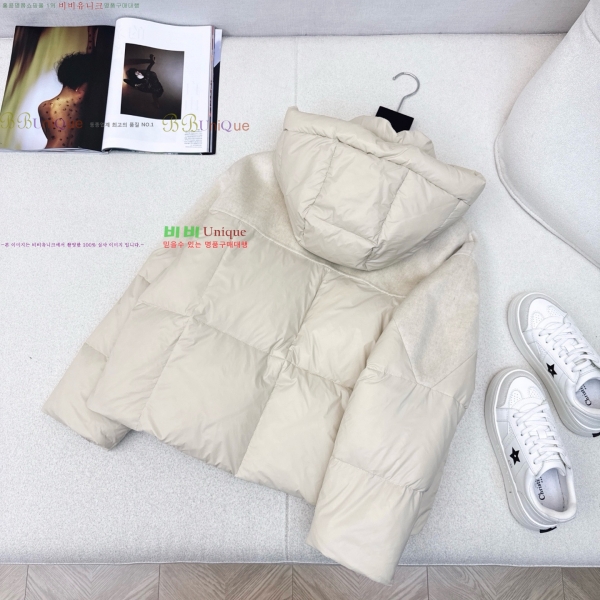 ���� ��**�� �� �ٿ� �е� MAXM230823-7