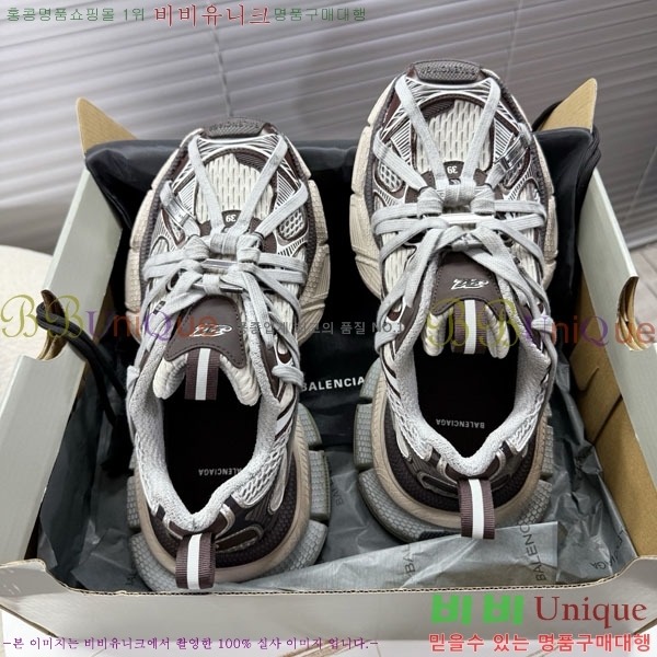 �߷��þư� 3XL Ʈ���̳� ����Ŀ�� BLA356601-9